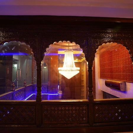 Hotel Jal Mahal Haveli ชัยปุระ ภายนอก รูปภาพ