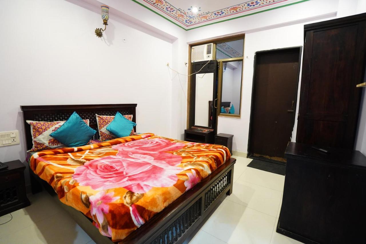 Hotel Jal Mahal Haveli ชัยปุระ ภายนอก รูปภาพ