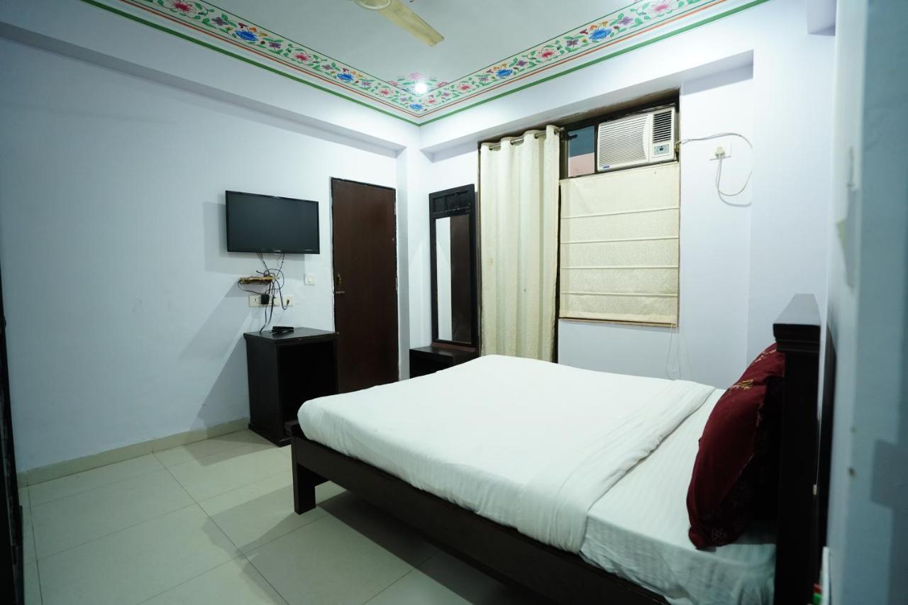 Hotel Jal Mahal Haveli ชัยปุระ ภายนอก รูปภาพ