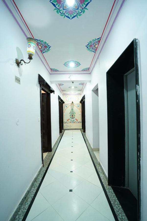 Hotel Jal Mahal Haveli ชัยปุระ ภายนอก รูปภาพ