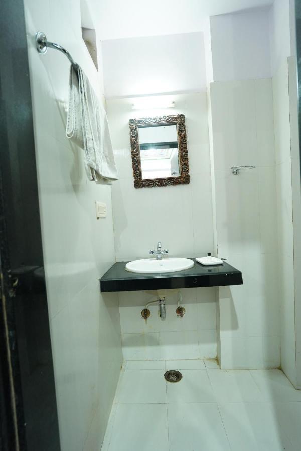 Hotel Jal Mahal Haveli ชัยปุระ ภายนอก รูปภาพ