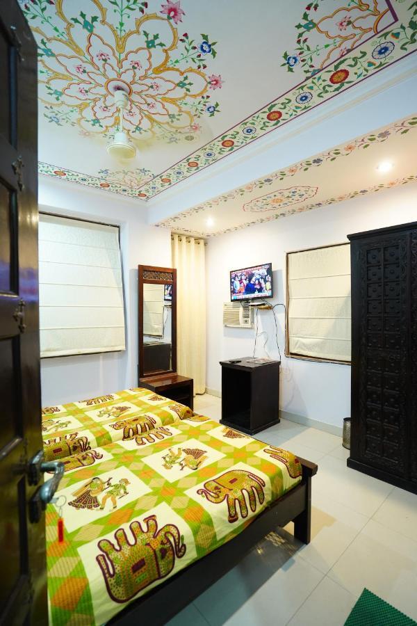 Hotel Jal Mahal Haveli ชัยปุระ ภายนอก รูปภาพ