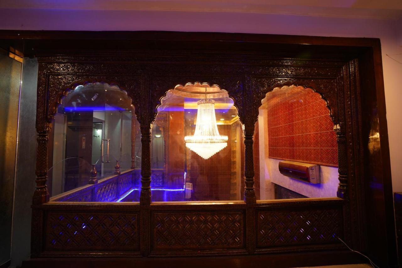 Hotel Jal Mahal Haveli ชัยปุระ ภายนอก รูปภาพ